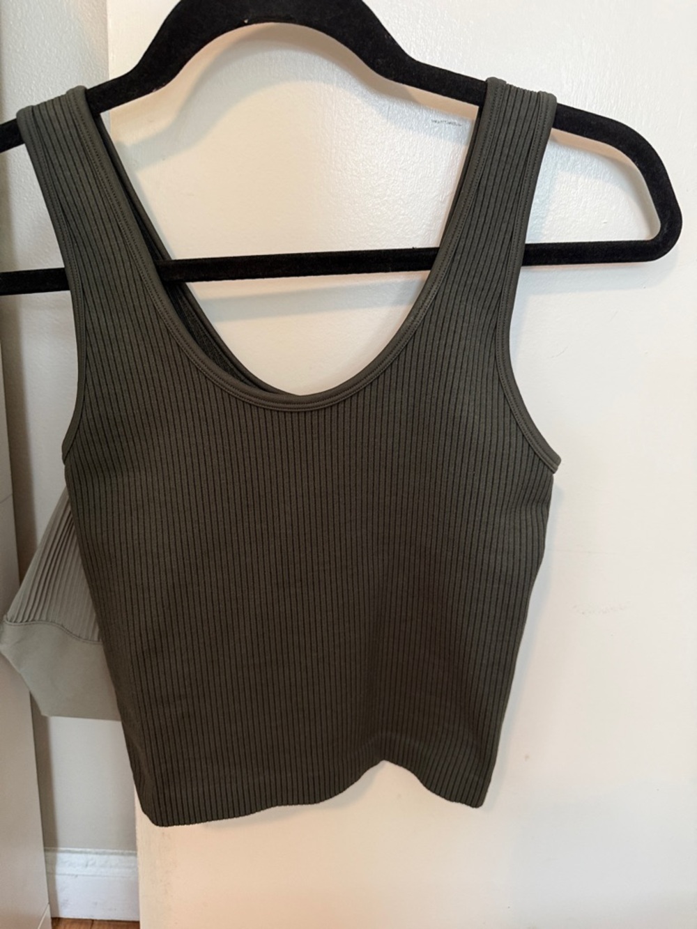 Ribbed Scoop Neck Tank Top - Olive